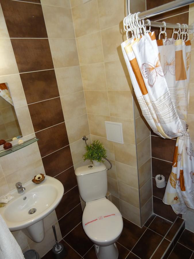 Family Нouse -Нotel Asai Ravda Exterior photo